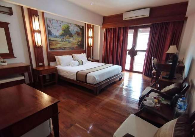 Imagen de la habitación del Hotel Chanthapanya. Foto 15