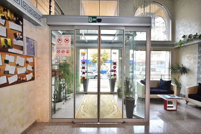 Imagen de los interiores del Hotel Chao. Foto 20
