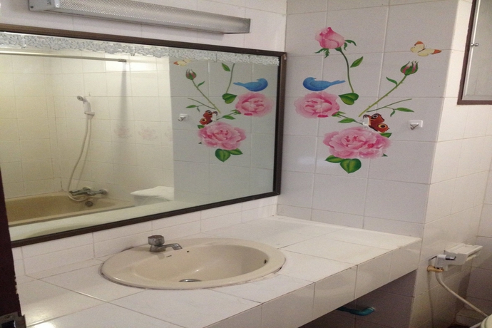 Imagen de la habitación del Hotel Chao Phya Grand. Foto 10