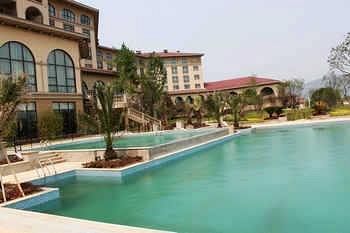 Imagen de la piscina del Hotel Chaohu Yuanzhou Haoting. Foto 12