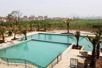 Imagen de la piscina del Hotel Chaohu Yuanzhou Haoting. Foto 13