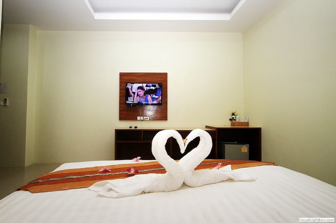 Imagen de la habitación del Hotel Chaophaya Thara Riverside. Foto 10