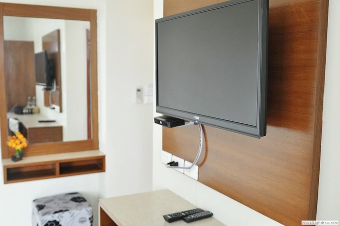 Imagen de la habitación del Hotel Chaophaya Thara Riverside. Foto 14