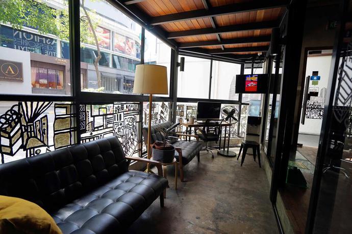 Imagen de los interiores del Hotel Chaos Boutique. Foto 13