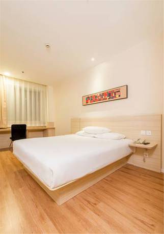 Imagen de la habitación del Hotel Chaozhou Ancient City Hanting. Foto 2