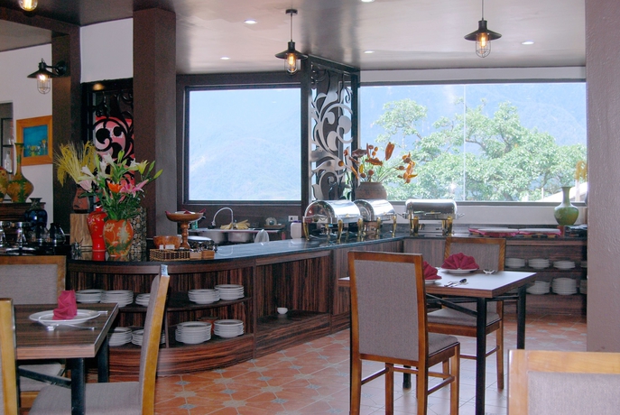 Imagen del bar/restaurante del Hotel Chapa Dew Boutique. Foto 6