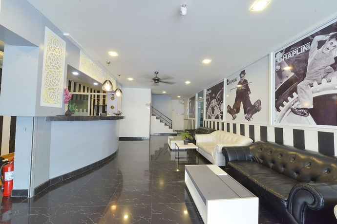 Imagen de los interiores del Hotel Chaplin Inn. Foto 17