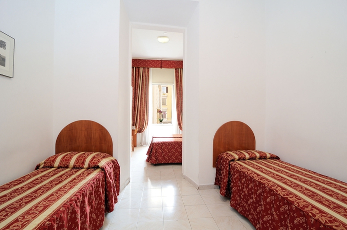 Imagen de la habitación del Hotel Chapter Roma. Foto 13