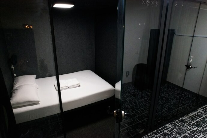 Imagen de la habitación del Hotel Chapter San Francisco. Foto 19