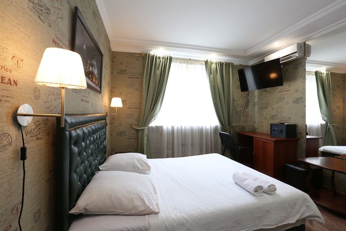 Imagen de la habitación del Hotel Char. Foto 9