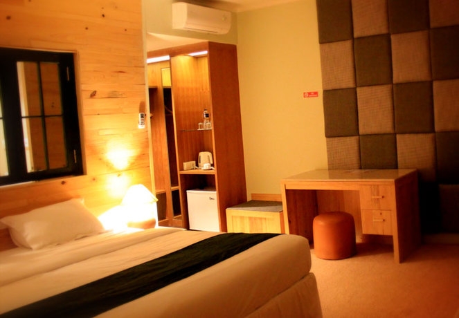 Imagen de la habitación del Hotel Chara Bandung. Foto 2