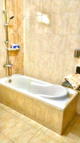 Imagen general del Hotel Charbel. Foto 4