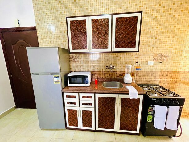 Imagen general del Hotel Charbel. Foto 11