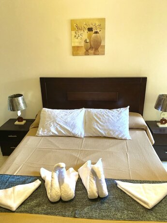 Imagen de la habitación del Hotel Charbel. Foto 20