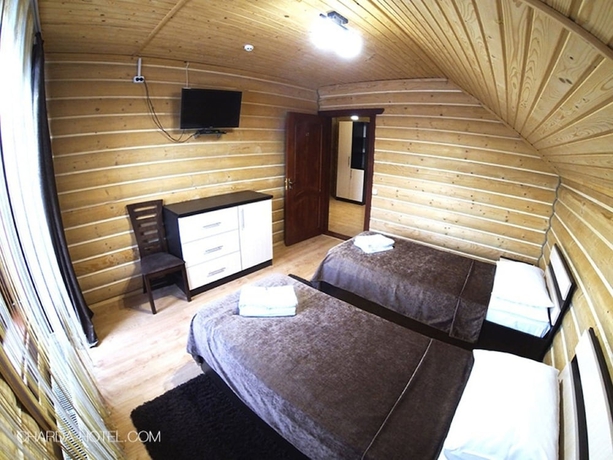 Imagen de la habitación del Hotel Charda. Foto 5
