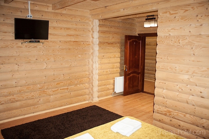 Imagen de la habitación del Hotel Charda. Foto 10