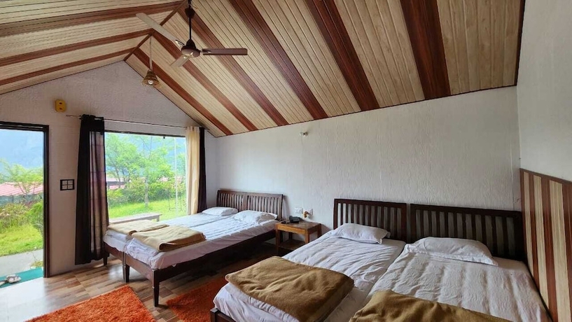 Imagen de los interiores del Hotel Chardham Resort Guptakashi. Foto 14