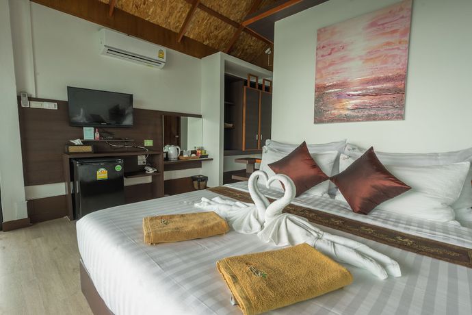Imagen de la habitación del Hotel Chareena Hill Beach Resort. Foto 13