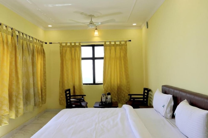 Imagen de la habitación del Hotel Charekh Food and Forest Resort. Foto 10