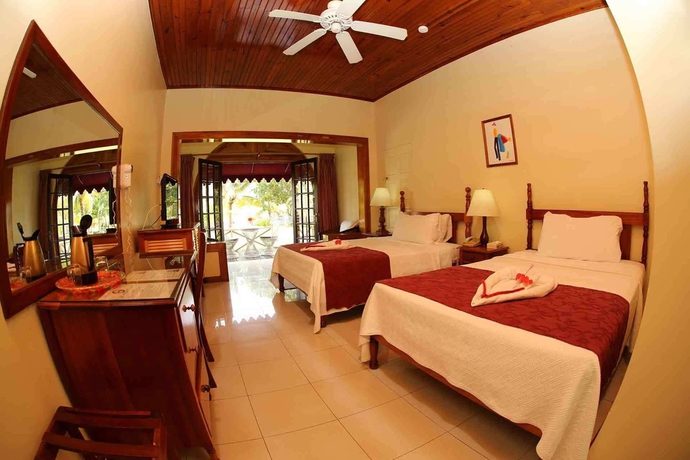 Imagen de la habitación del Hotel Charela Inn. Foto 3