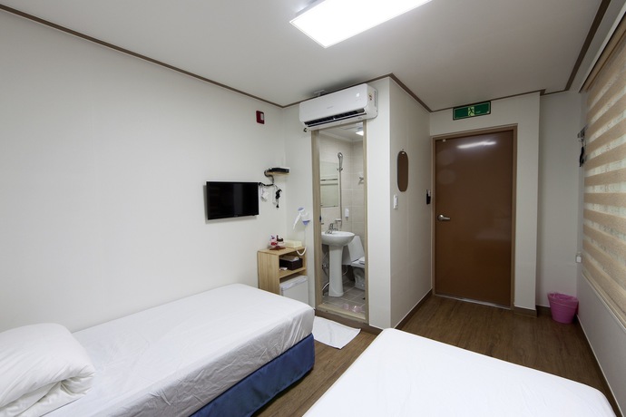 Imagen de la habitación del Hotel Charim Guesthouse. Foto 4