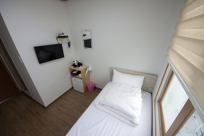 Imagen de la habitación del Hotel Charim Guesthouse. Foto 15