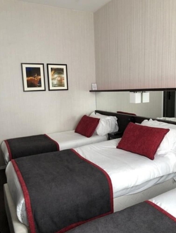 Imagen de la habitación del Hotel Charing Cross, Arco del Triunfo-El&iacute;seo. Foto 9