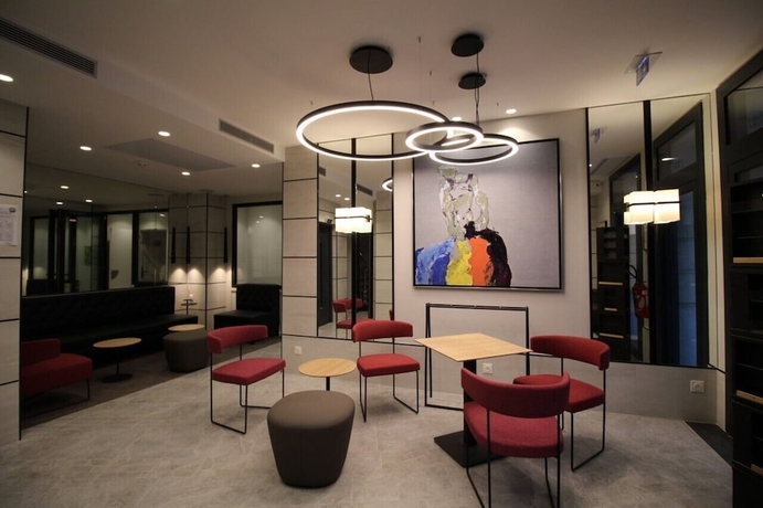 Imagen de los interiores del Hotel Charing Cross. Foto 18