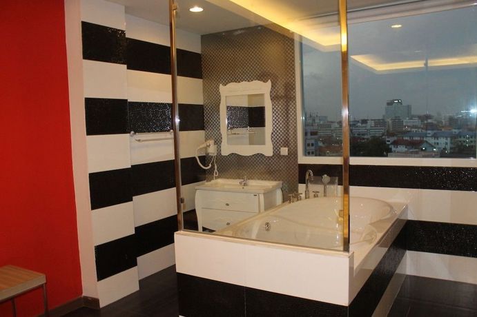 Imagen de la habitación del Hotel Chariot Pattaya Residence. Foto 12