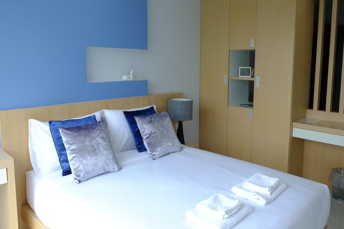Imagen de la habitación del Hotel Charisma Residence. Foto 3