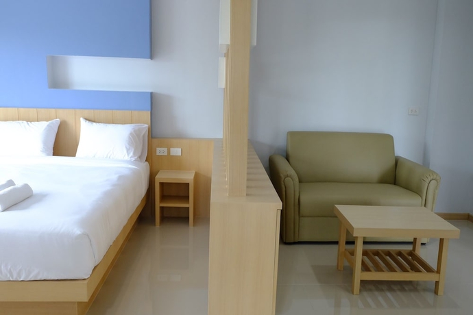 Imagen de la habitación del Hotel Charisma Residence. Foto 10