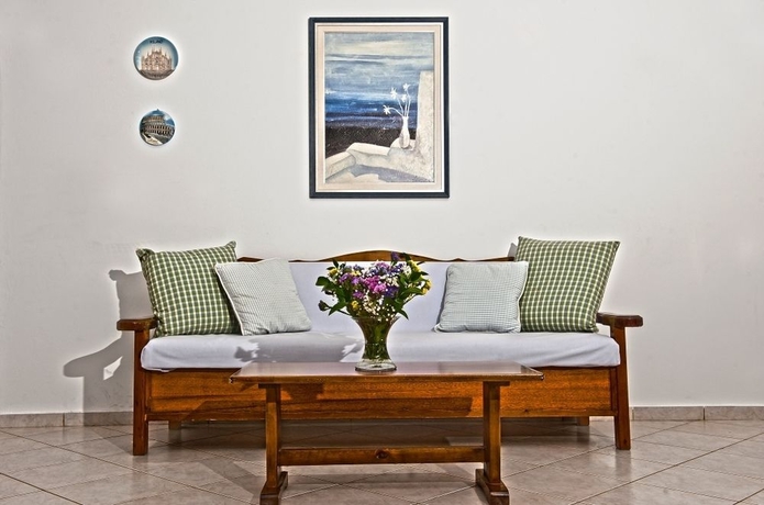 Imagen de los interiores del Hotel Charissi. Foto 14