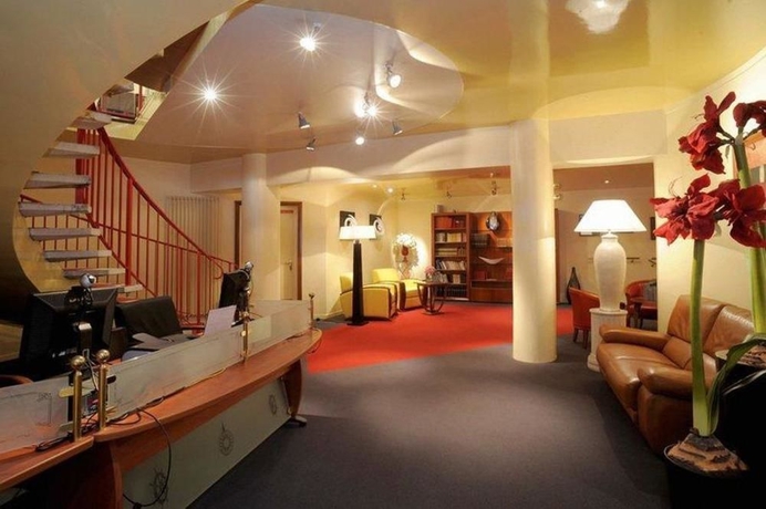 Imagen de los interiores del Hotel Charlemagne, Lyon. Foto 14