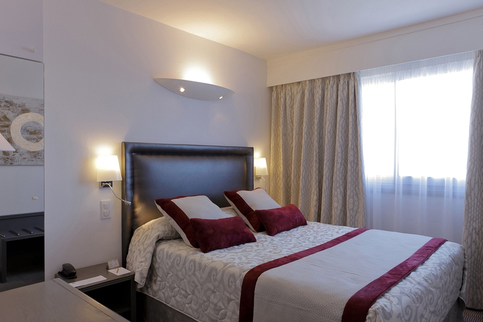 Imagen de la habitación del Hotel Charlemagne, Lyon. Foto 7