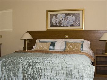 Imagen de la habitación del Hotel Charlemont Arms. Foto 7