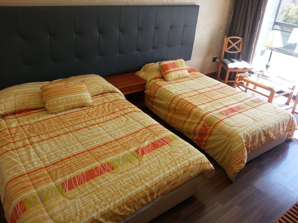 Imagen de la habitación del Hotel Charles, Beirut. Foto 4