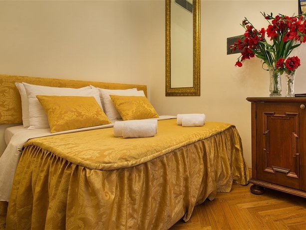 Imagen general del Hotel Charles Bridge Palace. Foto 4