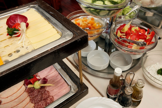 Imagen del bar/restaurante del Hotel Charles, Budapest. Foto 2