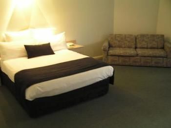 Imagen de la habitación del Hotel Charles Rasp Motor Inn and Cottages. Foto 3