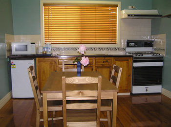 Imagen de la habitación del Hotel Charles Rasp Motor Inn and Cottages. Foto 6