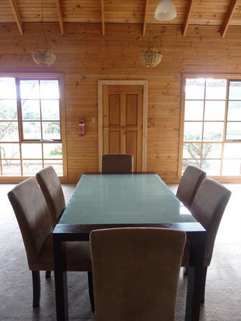 Imagen de la habitación del Hotel Charles Reuben Estate. Foto 15