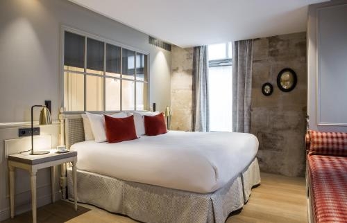 Imagen general del Hotel Charles V. Foto 5