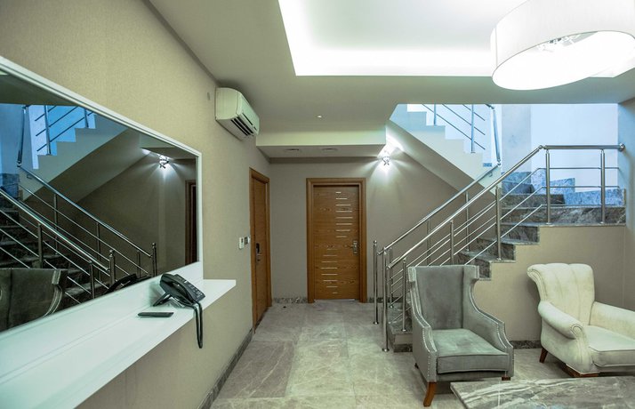 Imagen de la habitación del Hotel Charleson Luxury. Foto 16