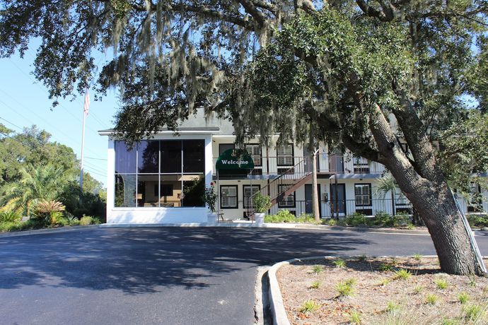 Imagen general del Hotel Charleston Creekside Inn. Foto 5