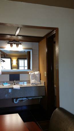 Imagen de la habitación del Hotel Charleston Creekside Inn. Foto 10