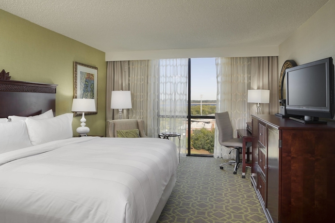 Imagen de la habitación del Hotel Charleston Marriott. Foto 2