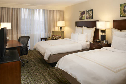 Imagen de la habitación del Hotel Charleston Marriott Town Center. Foto 5