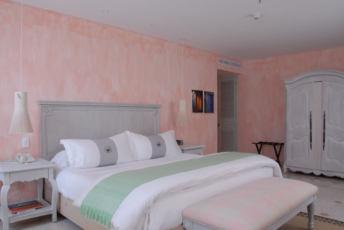Imagen de la habitación del Hotel Charleston Santa Teresa Cartagena. Foto 4