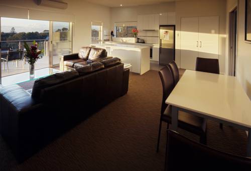 Imagen de la habitación del Hotel Charlestown Executive Apartments. Foto 2