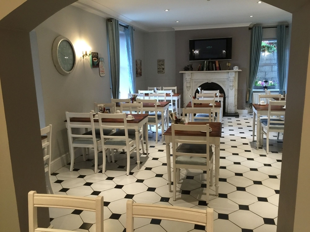 Imagen del bar/restaurante del Hotel Charleville Lodge. Foto 5